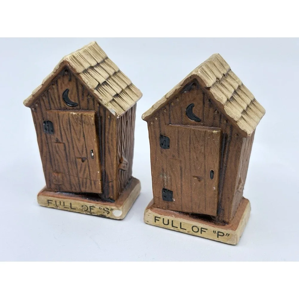 Ceramic Outhouse Salt Pepper Shakers Set 